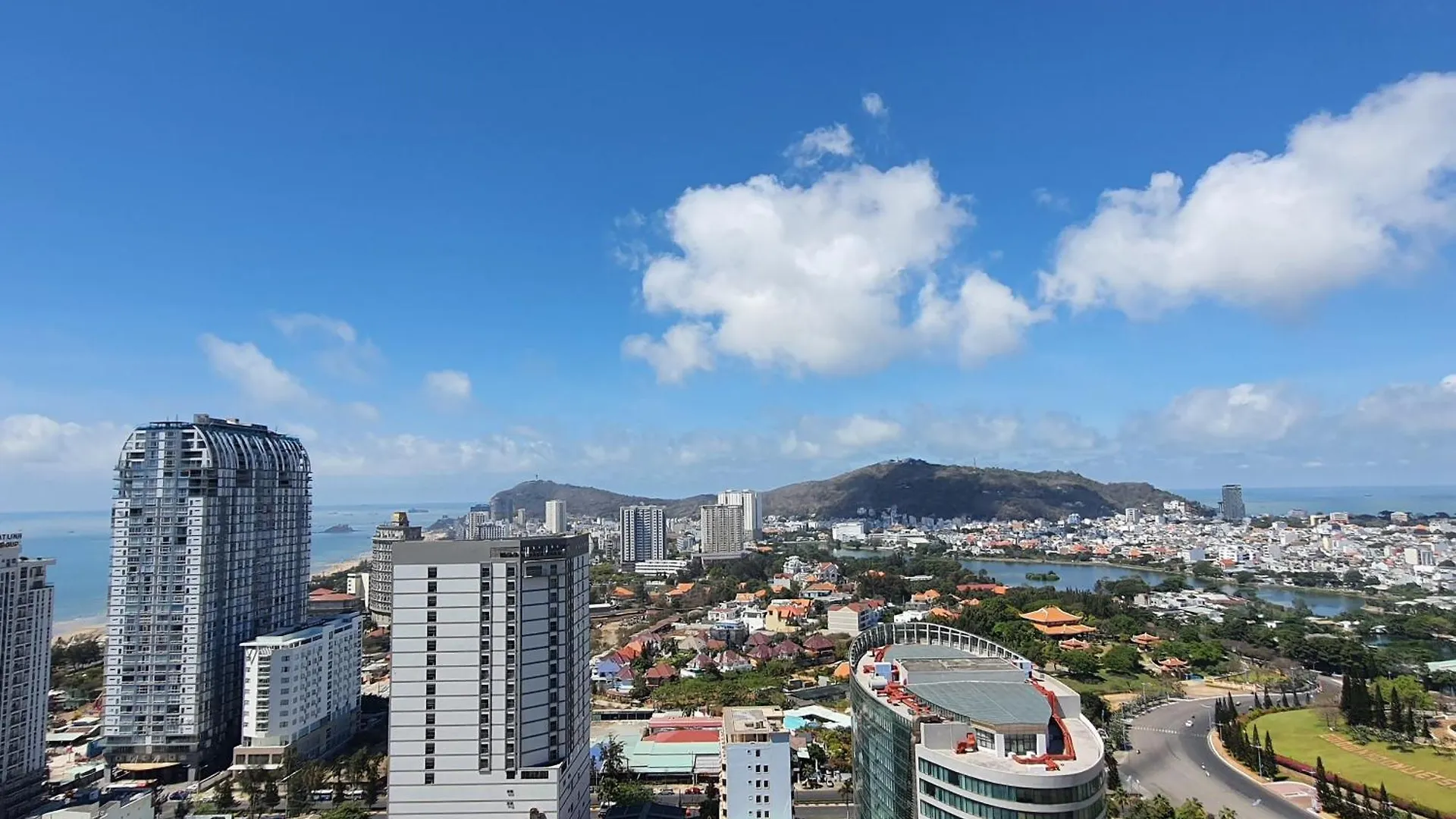 Condotel 5 Sao The Song Vung Tau Mr Vuong Vip Khong Thanh Toan Truoc 0*,  Vietnam